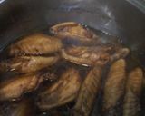 Foto langkah ke 2 dari resep Holok lemon kai/sayap ayam, lemon, coca cola.