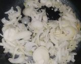 Une image de l'étape 2 de Pommes de terres au chèvre et à la Saucisse de Montbeliard.