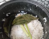 Foto langkah ke 2 dari resep Nasi Bakar Isi Sei Tuna Pedas.