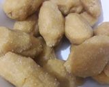 बेसन और सूजी के लड्डू (Besan aur suji ke ladoo recipe in hindi) रेसिपी चरण 1 फोटो