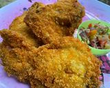 Foto langkah ke 3 dari resep Ayam geprek sambal matah kecombrang.