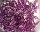 A picture of step 1 of Tangy red cabbage salad.