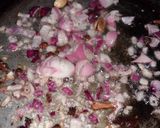 সফেদ শাহী মুর্গ রেসিপির ধাপ 4 ছবি