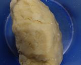 Foto langkah ke 2 dari resep Pastel Mini Isi Abon.