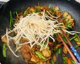 Pork Kimchi Ramen recipe step 12 photo