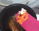 Gambar langkah 2 resipi One pot nasi masakan laut.