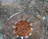A picture of step 3 of Oreo Mango Smoothie.