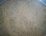 Foto del paso 3 de la receta: Tallarines a la carbonara
