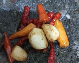 Foto langkah ke 2 dari resep Sambal Kol Goreng.