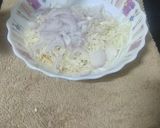 A picture of step 1 of Mumbai street style Chinese Bhel.