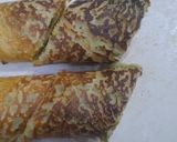 A picture of step 5 of Stuffed moong dal wrap.