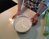Foto del paso 5 de la receta: Tarta de limón y galletas (sin horno)