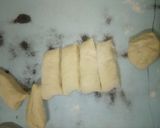 A picture of step 5 of Beef spring rolls.