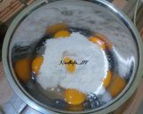 Foto langkah ke 2 dari resep Marmer Cake Pak Sahak (All in one Method).