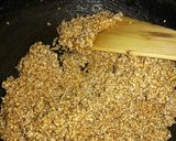 તલની ચીકી (Til Chiki Recipe In Gujarati) રેસીપી સ્ટેપ2ફોટો