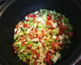 Foto del paso 2 de la receta: Sopa de hongos Shimeji y pasta casera al aroma de levistico