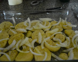 Foto del paso 1 de la receta: Merluza al horno con patatas panaderas