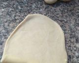 A picture of step 3 of Spiral Curry puffs.