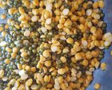 लौकी रायता और दाल रोटी (Lauki Raita aur dal roti recipe in Hindi) रेसिपी चरण 1 फोटो