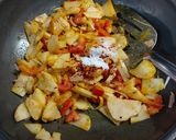 A picture of step 1 of Fennel and mint potato with poori.