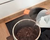 Foto del paso 1 de la receta: Alubia negras con repollo y costillas de cerdo
