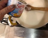 Foto del paso 4 de la receta: Salmón navideño con salsa de coco y camarones