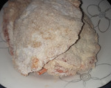 Foto del paso 1 de la receta: Cinta de lomo adobada y empanada con salsa de nuez moscada