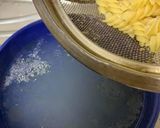 A picture of step 2 of Red Sauce Pasta.