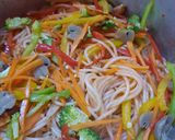 A picture of step 4 of Chowmein.