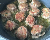 Foto del paso 1 de la receta: Pelotas cartageneras al ajo aceite