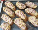 Foto langkah ke 6 dari resep BRUSCHETTA ala Pizza Hut🍕.
