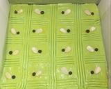 Foto langkah ke 5 dari resep Lekker Holland Pandan/Pandan Boterkoek (#pr_lekkerholland).
