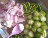 Foto langkah ke 1 dari resep Sambal udang belimbing.