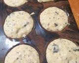 Φωτογραφία βήματος 2 της συνταγής Muffins μπανάνα με γιαούρτι και κουβερτούρα ♠️💜