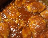 A picture of step 3 of Simmered Chicken in Onion Barbecue Sauce.