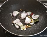 A picture of step 3 of Onion. Dal.