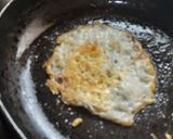 A picture of step 4 of Black pepper masala. egg 🥚 omlate.