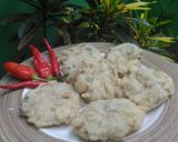 Foto langkah ke 8 dari resep Cireng NASI EMPUK didalam crispy diluar.