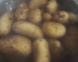 Foto del paso 1 de la receta: Papas smasheadas 🥔