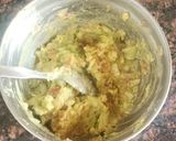 A picture of step 3 of Avocado sandwich.