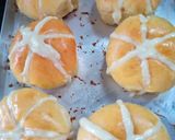 Foto langkah ke 2 dari resep Korean Garlic Cheese Bread.