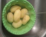 Foto langkah ke 1 dari resep Kering kentang Mustofa.