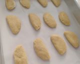 A picture of step 2 of Date and Cheese Pastries.