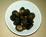 Hình bước làm 2 của món Mì Xào Giòn Chay