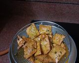 A picture of step 3 of મેથી શક્કરપારા.(Methi Shakarpara Recipe in Gujarati).