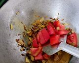 A picture of step 3 of Prawn Masala curry.