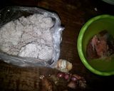 Foto langkah ke 1 dari resep Serundeng Kelapa Daging Sapi.