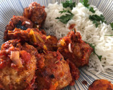 Foto del paso 6 de la receta: Albóndigas de sepia con tomate