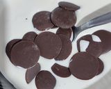 عکس مرحله 1 از دستور مونته گاناش شکلات تلخ