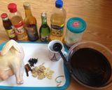 Hình bước làm 1 của món HongKong Soy Sauce Chicken        (Gà nấu tương kiểu HongKong)